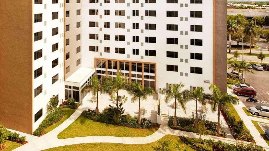 Hotel Element Miami Doral à Sweetwater Extérieur photo