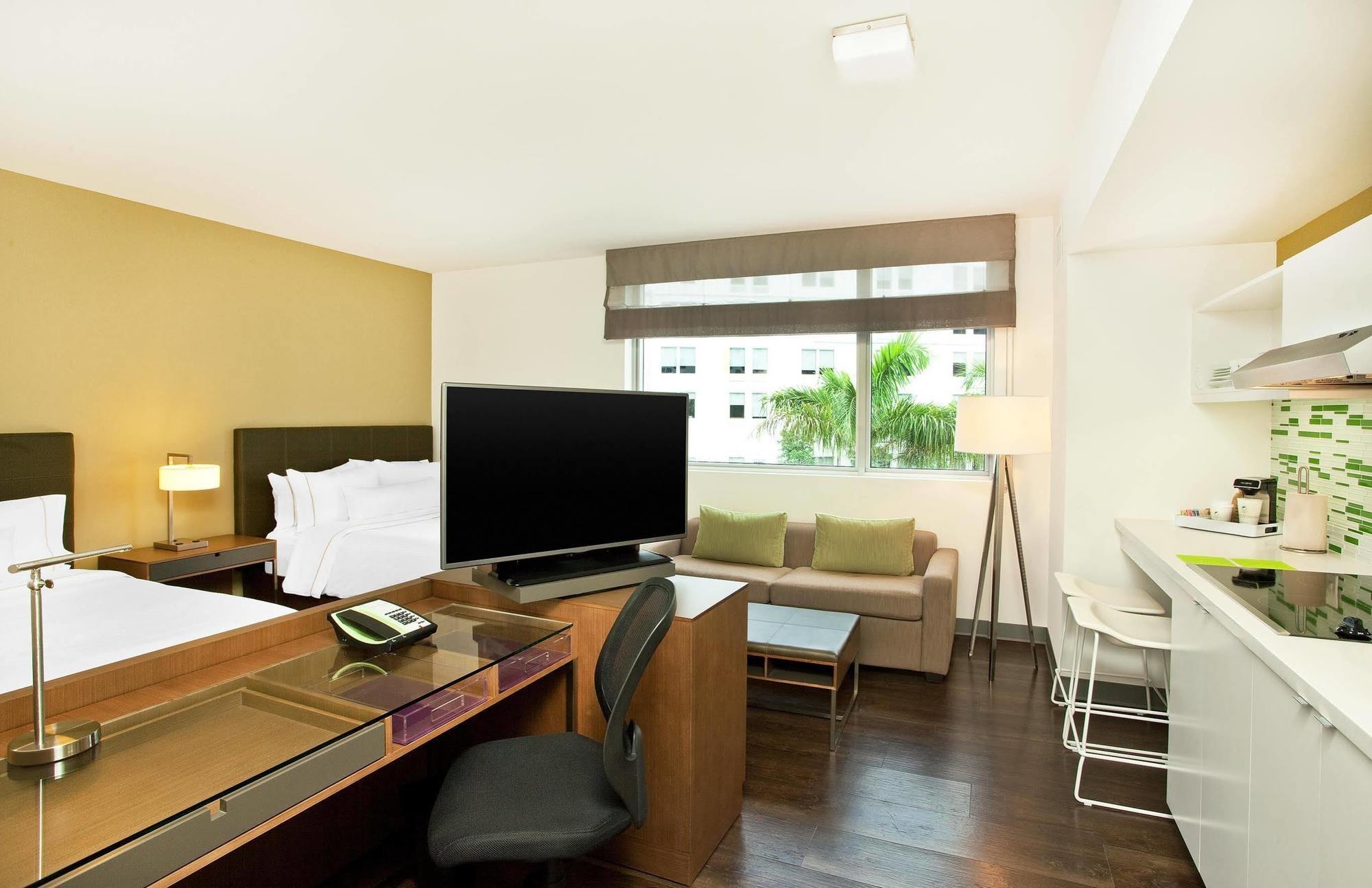 Hotel Element Miami Doral à Sweetwater Extérieur photo