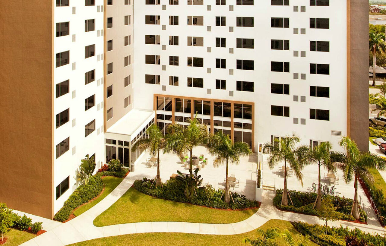 Hotel Element Miami Doral à Sweetwater Extérieur photo